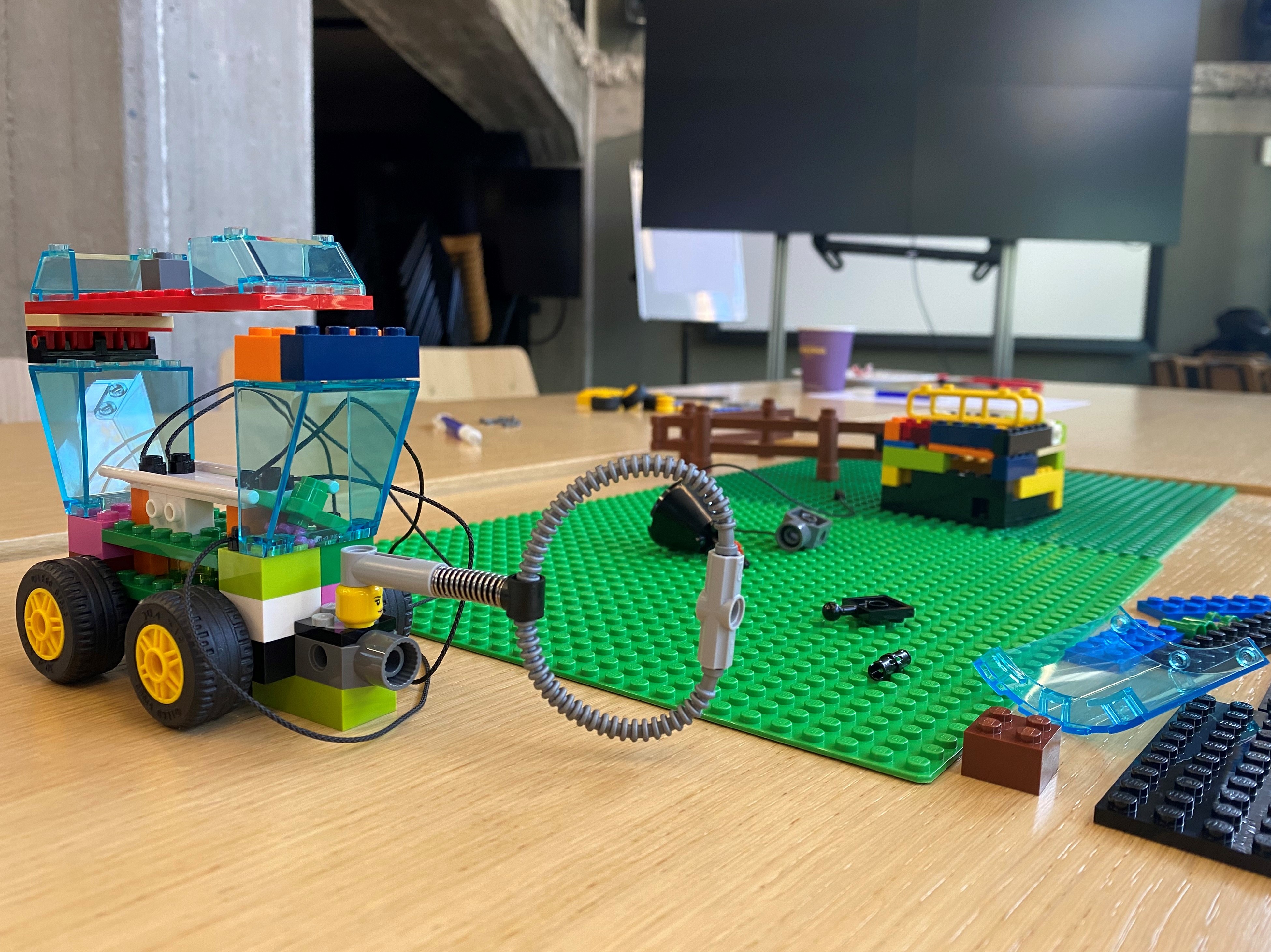 LEGO Serious Play packaging workshop at Metropolia UAS